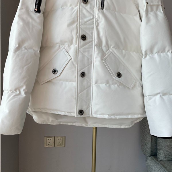 ★人気★ムースナックルズ 3Q JACKET コピー ダウンジャケット mov09869